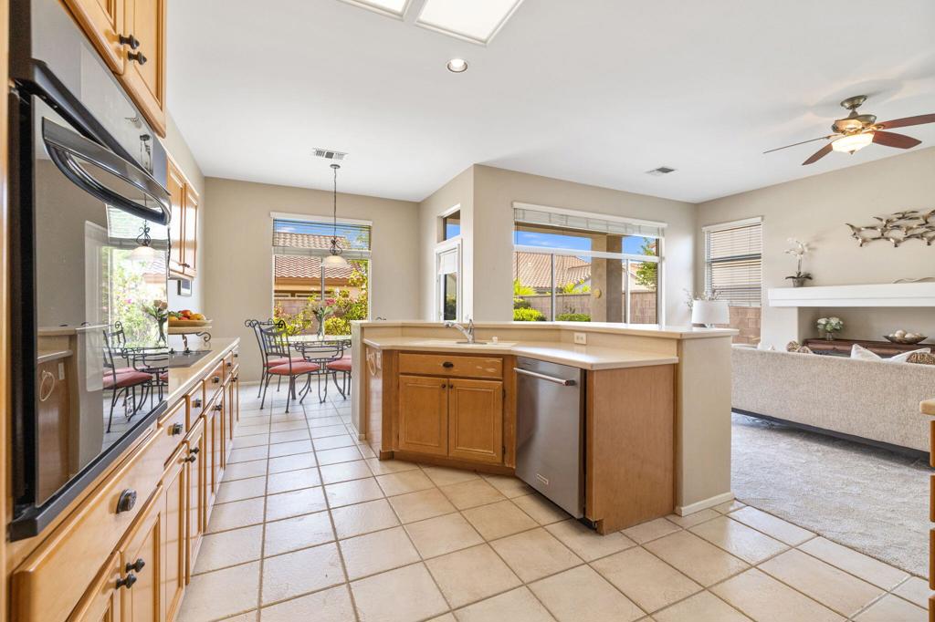 MLS #219136813DA image #18