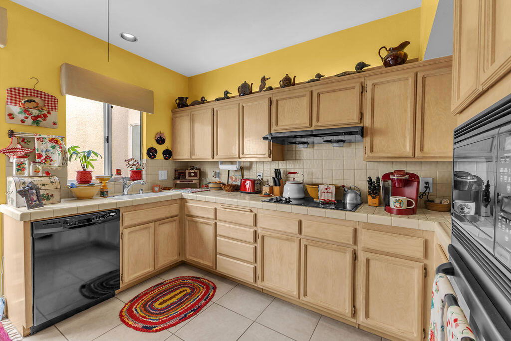 MLS #219136815DA image #12