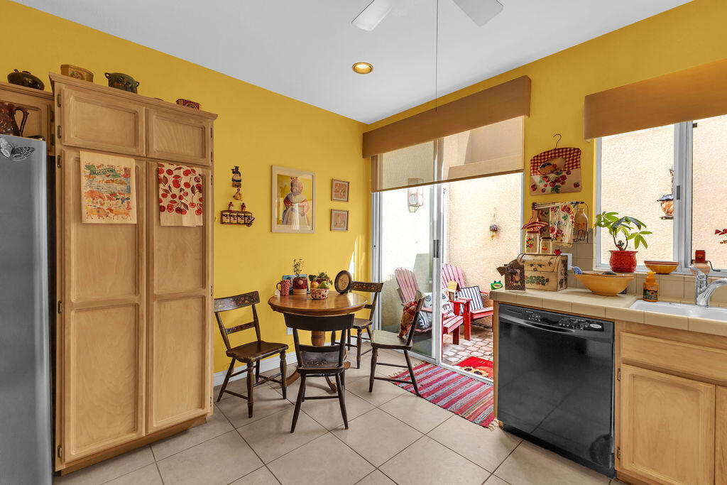 MLS #219136815DA image #14