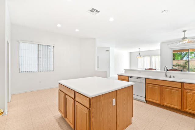 MLS #219136826DA image #15