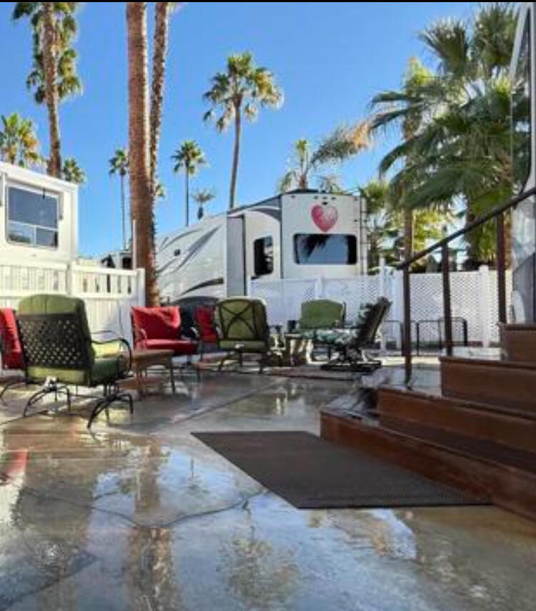 MLS #219136827DA image #2