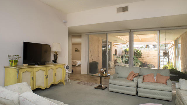 MLS #219136837DA image #4