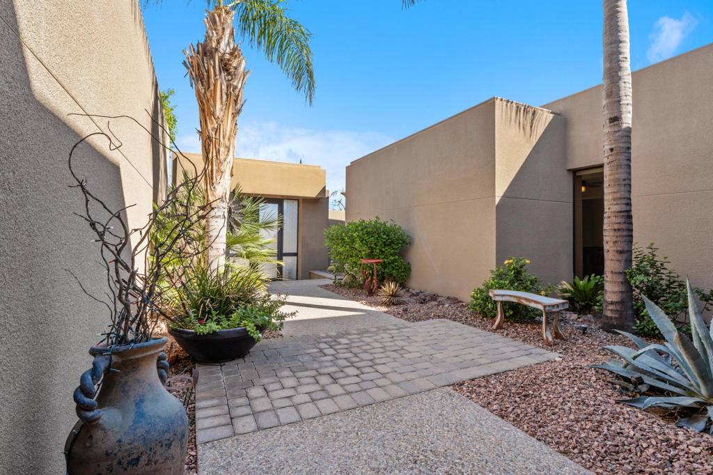 MLS #219136845DA image #9