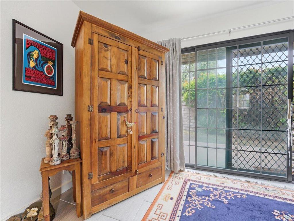 MLS #219136869DA image #2