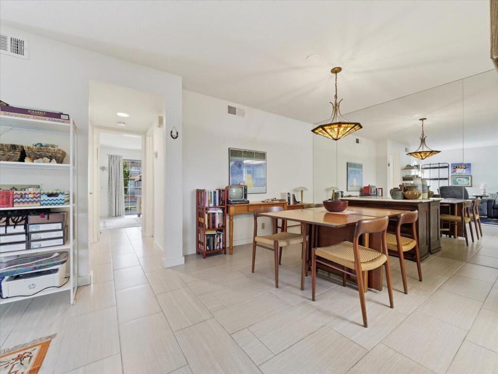 MLS #219136869DA image #3