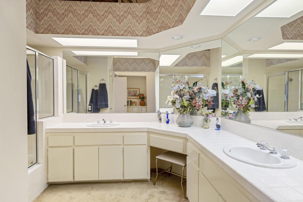 MLS #219136876DA image #13