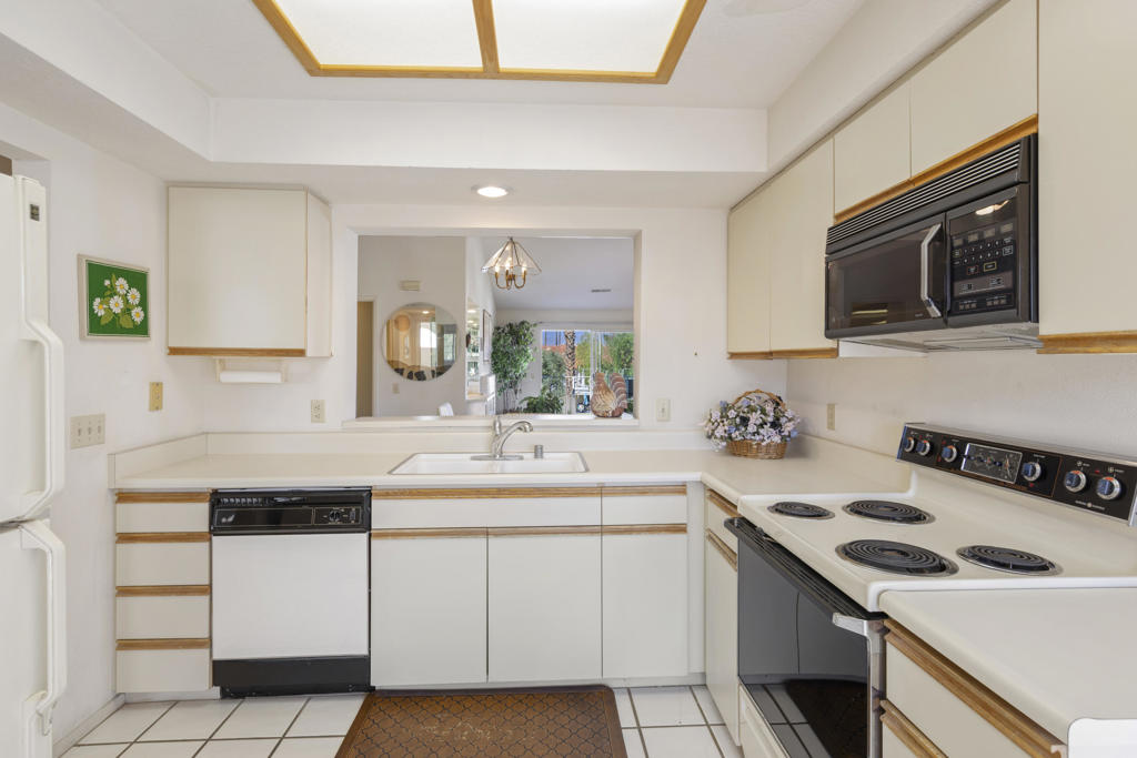 MLS #219136876DA image #9