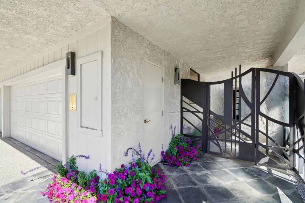 MLS #219136878PS image #2