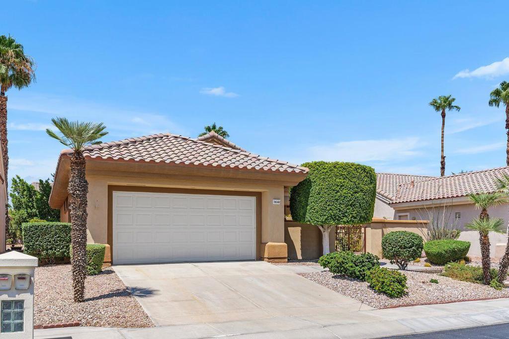 MLS #219136884DA image #2