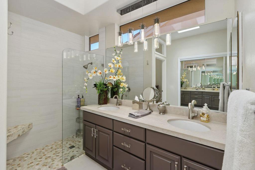 MLS #219136884DA image #27