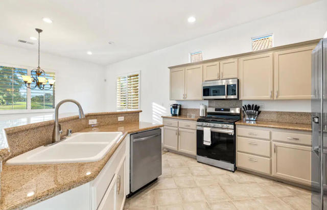 MLS #219136905DA image #7