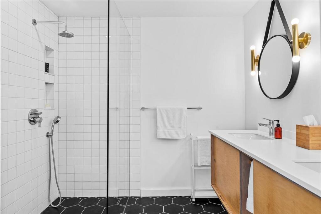 MLS #219136913PS image #22