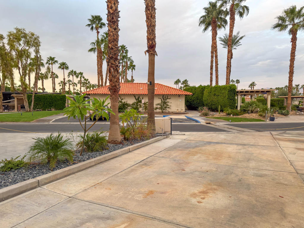 MLS #219136914DA image #8