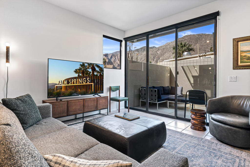 MLS #219136924PS image #2