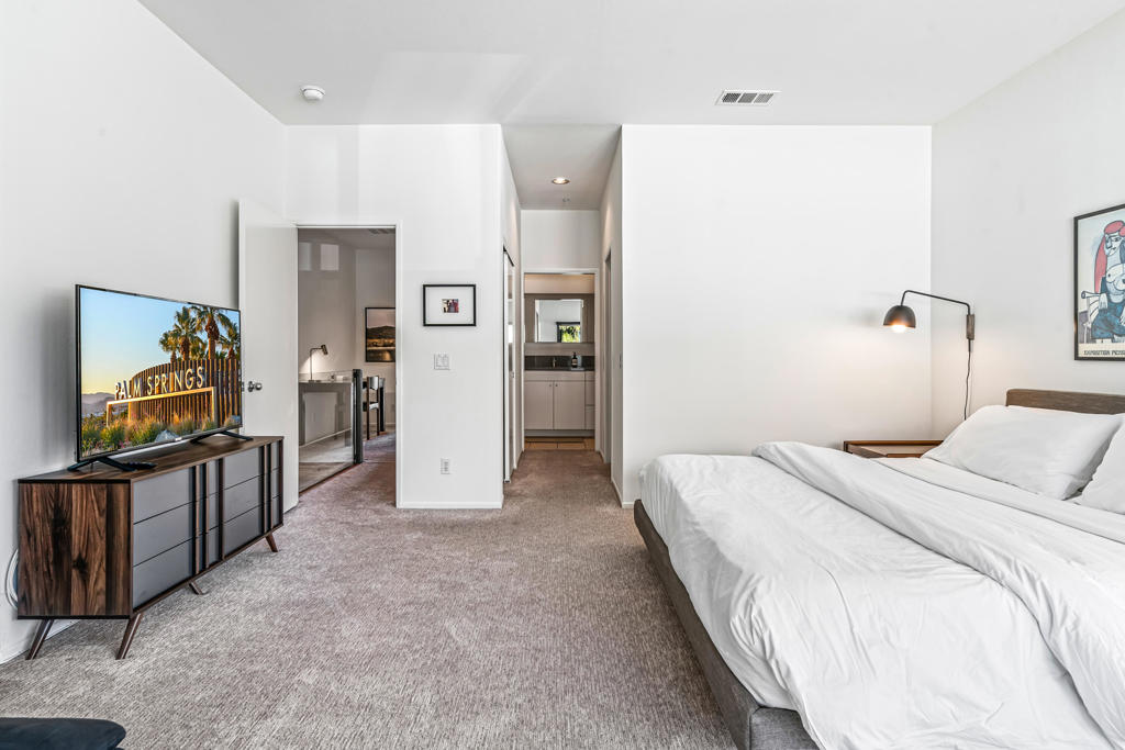 MLS #219136924PS image #29