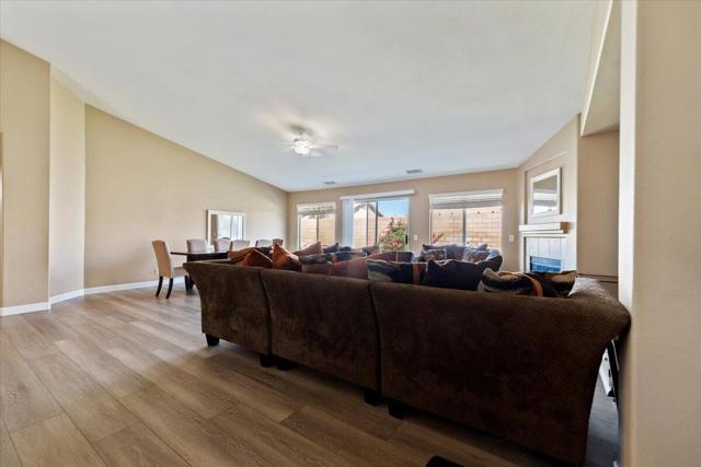 MLS #219136932DA image #11