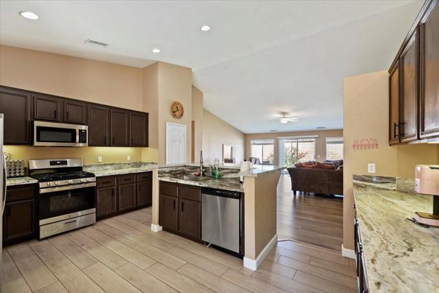 MLS #219136932DA image #9