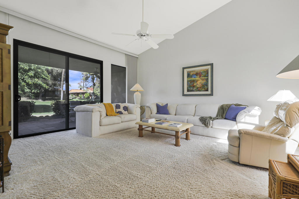 MLS #219136943PS image #1