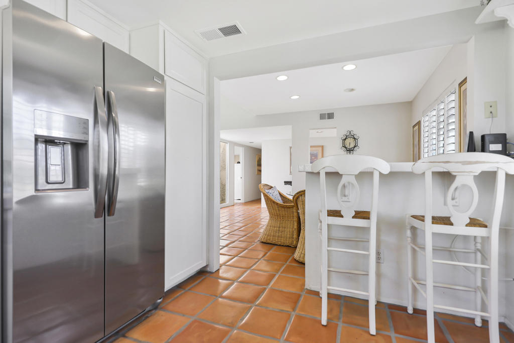 MLS #219136943PS image #9