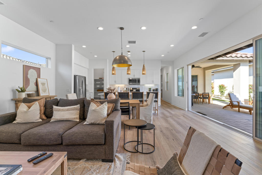 MLS #219136944DA image #7