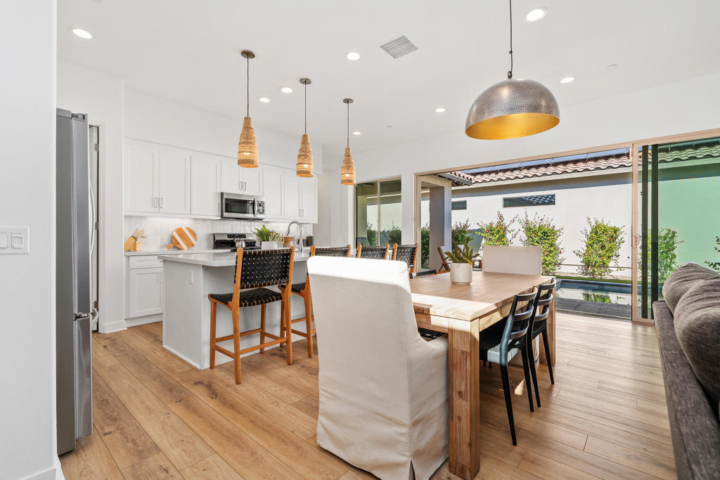 MLS #219136944DA image #8