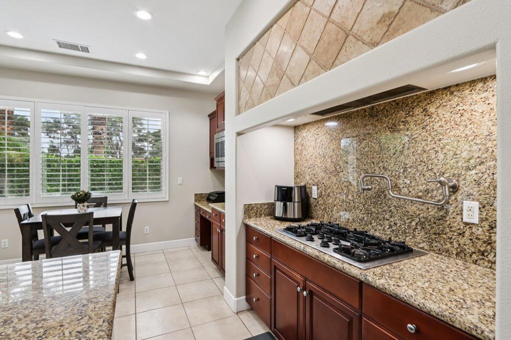 MLS #219136946DA image #31