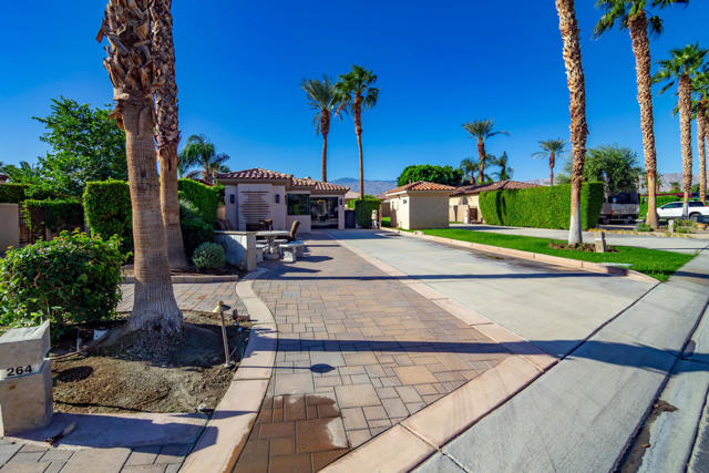 MLS #219136973DA image #2