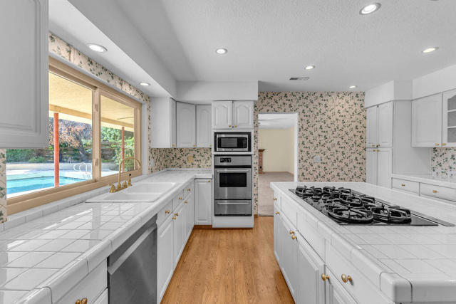 MLS #219136989DA image #15