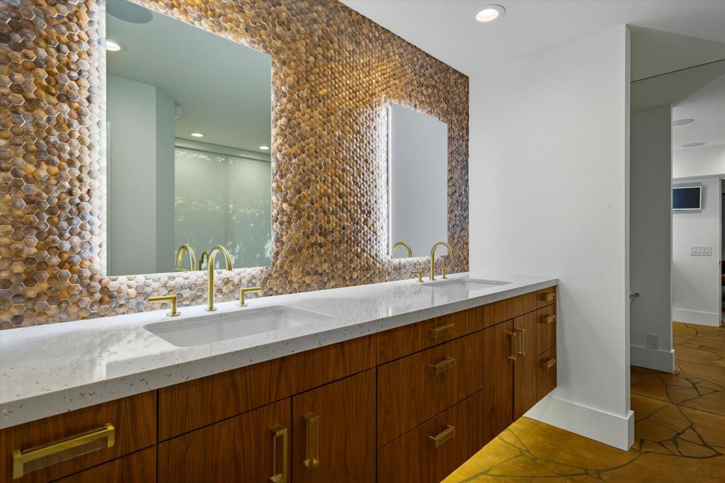 MLS #219136995DA image #39