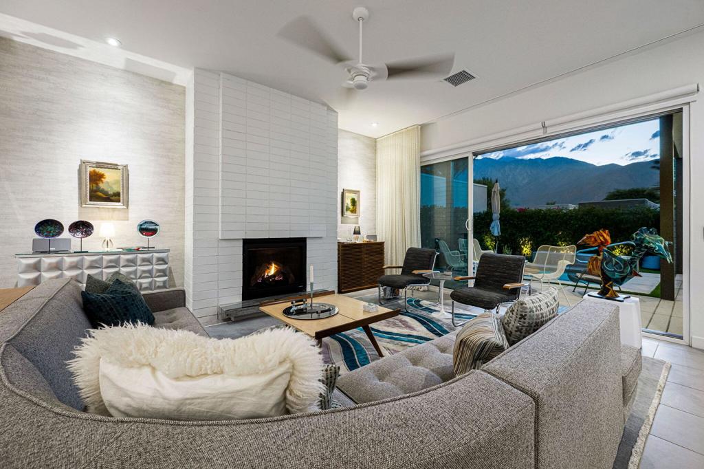 MLS #219136996PS image #2