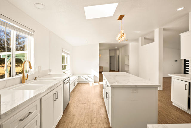 MLS #219136998DA image #7