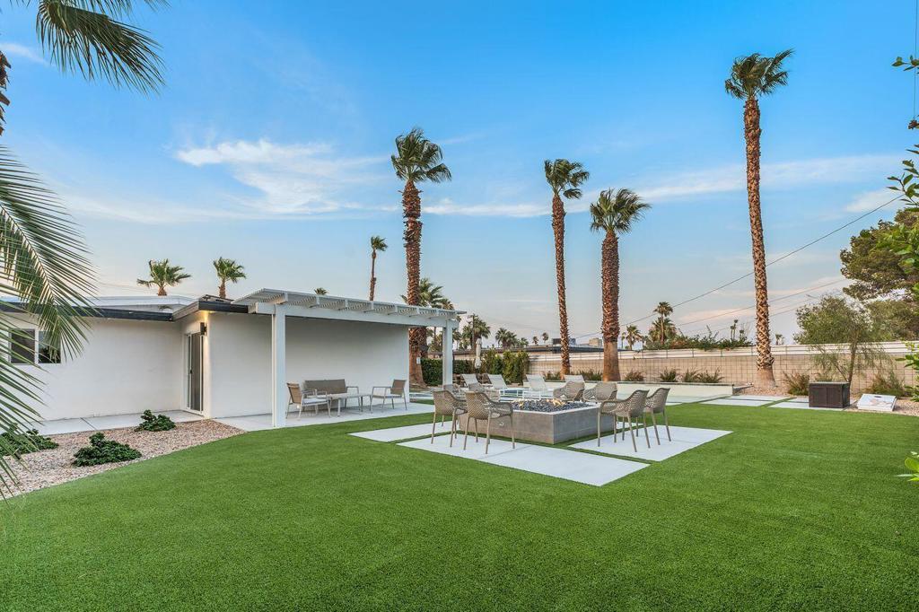 MLS #219137025DA image #24