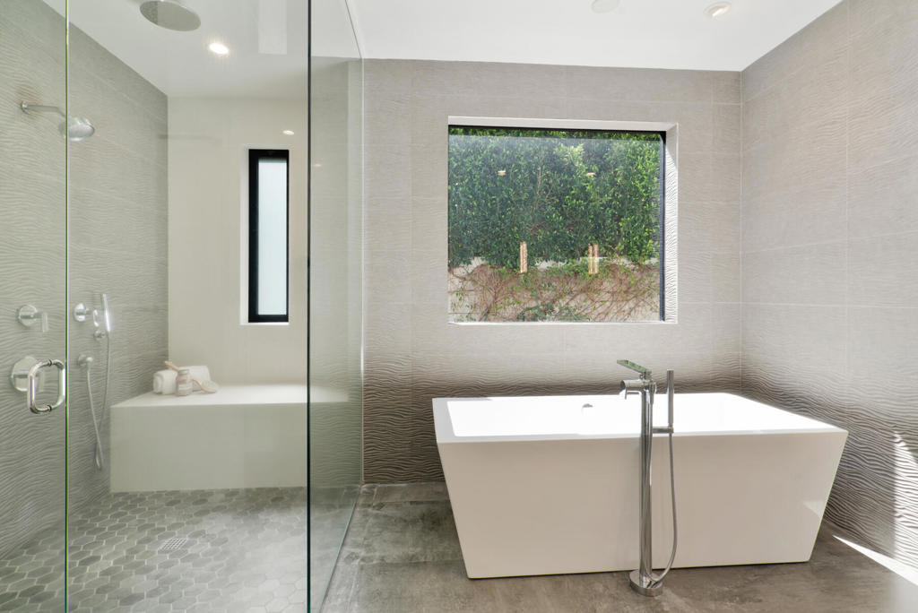 MLS #219137026PS image #37