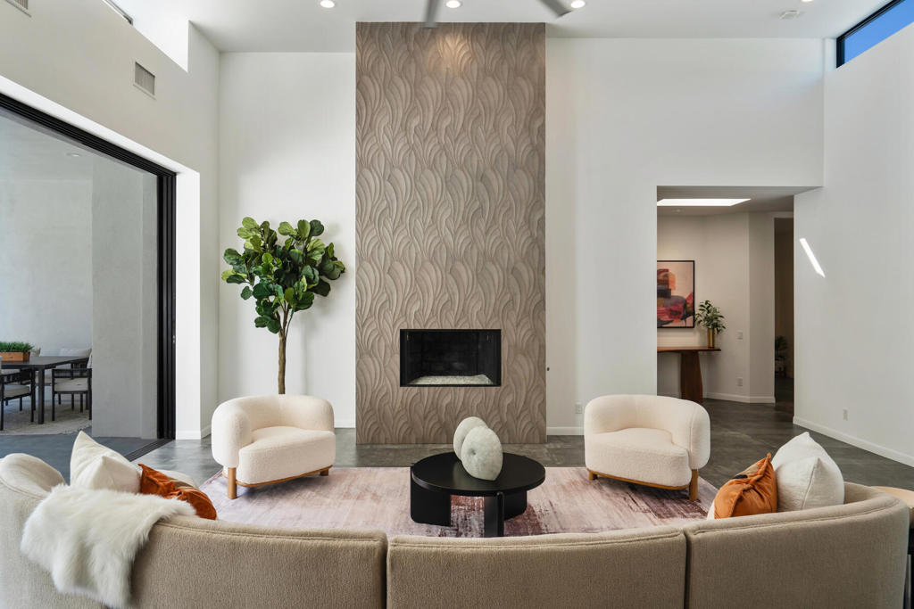 MLS #219137026PS image #6