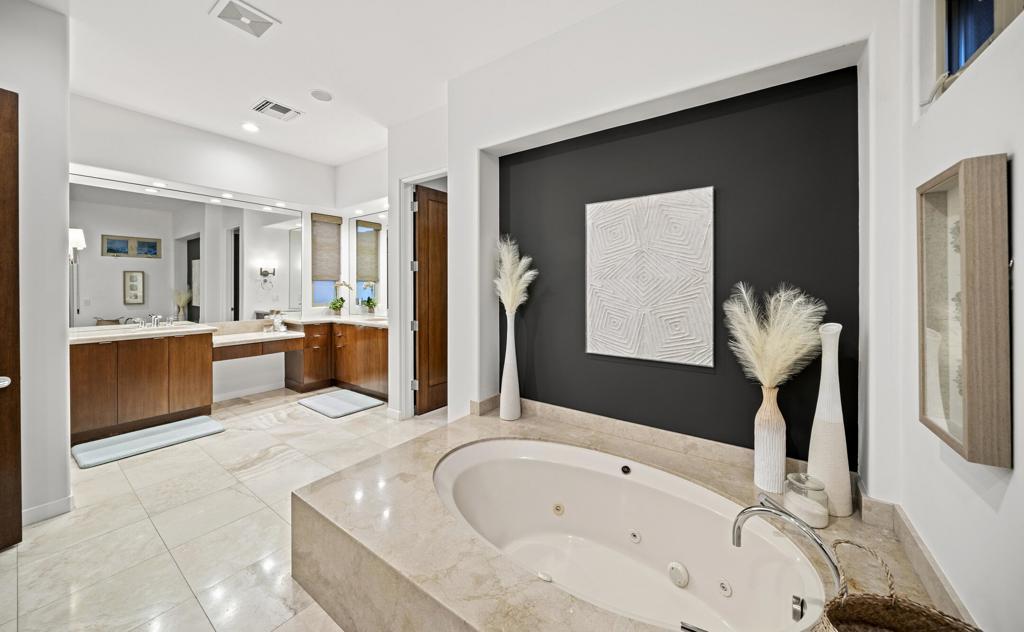 MLS #219137034DA image #21