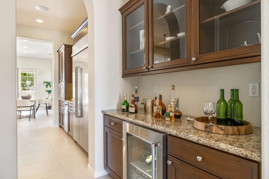 MLS #219137037DA image #15