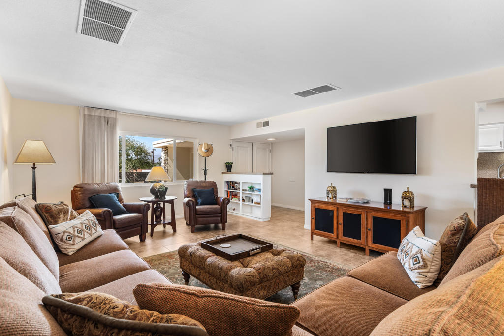 MLS #219137048PS image #10