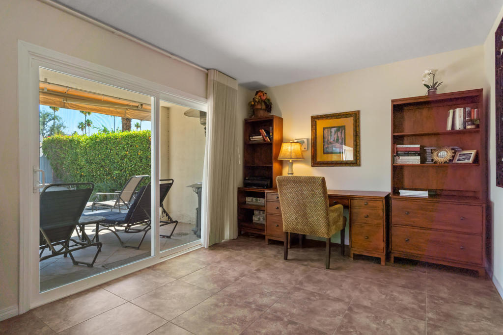 MLS #219137048PS image #25