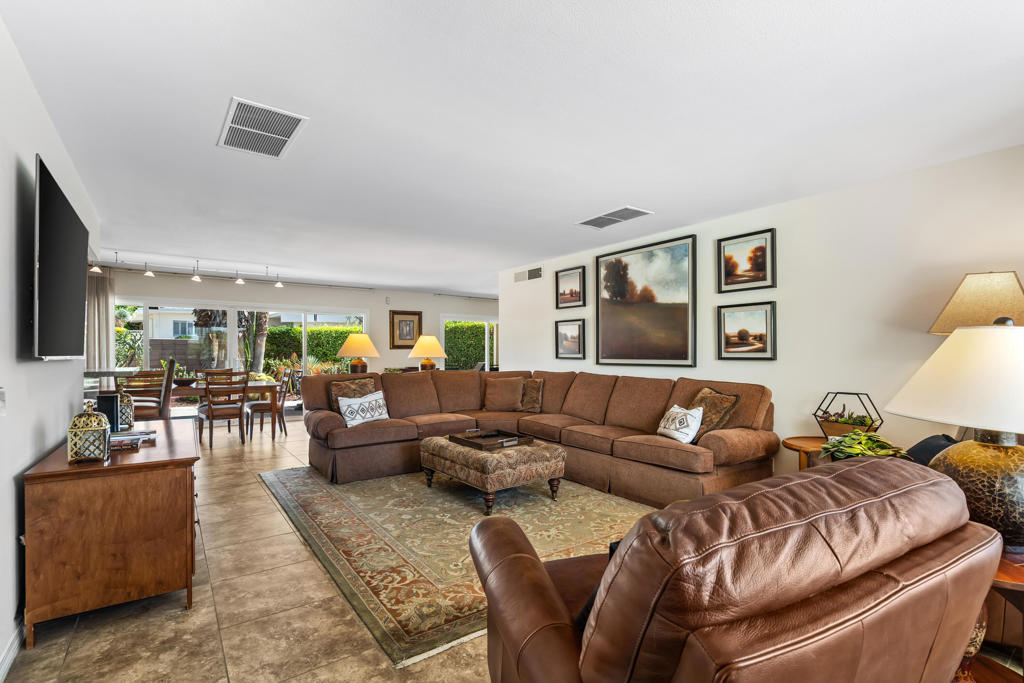 MLS #219137048PS image #6