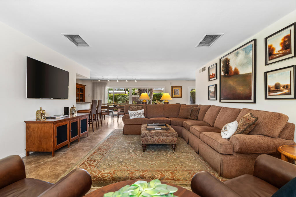 MLS #219137048PS image #9