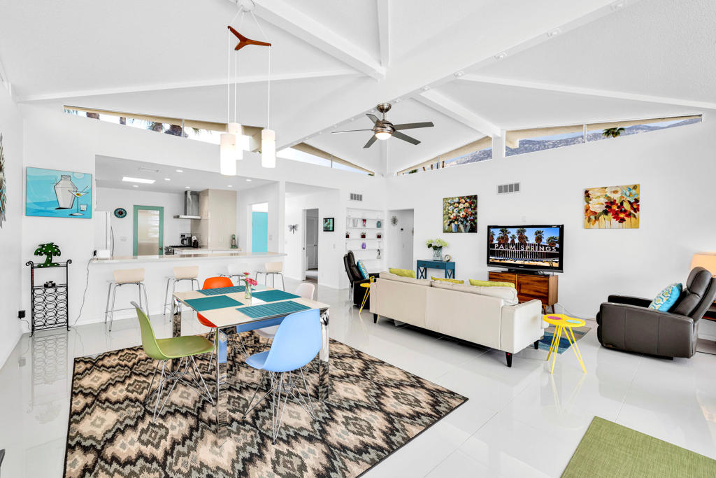 MLS #219137069PS image #2