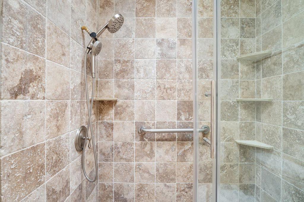 MLS #219137070DA image #12