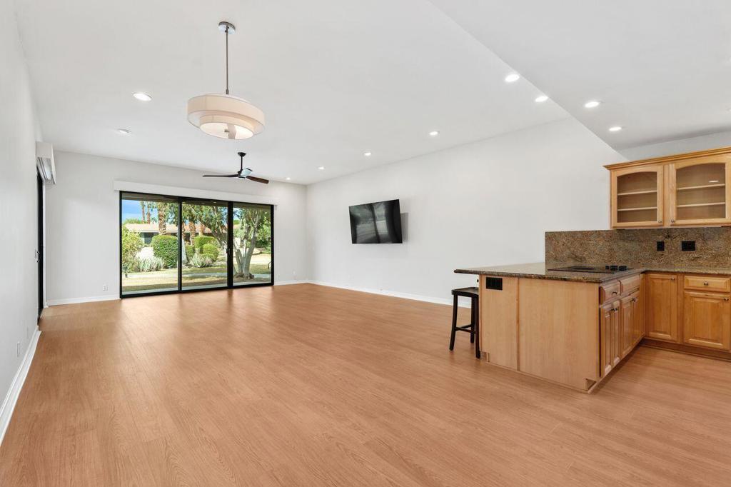 MLS #219137070DA image #22