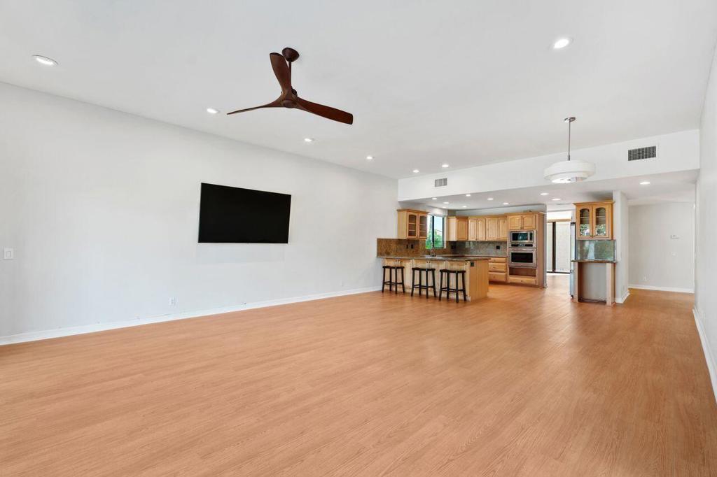 MLS #219137070DA image #30