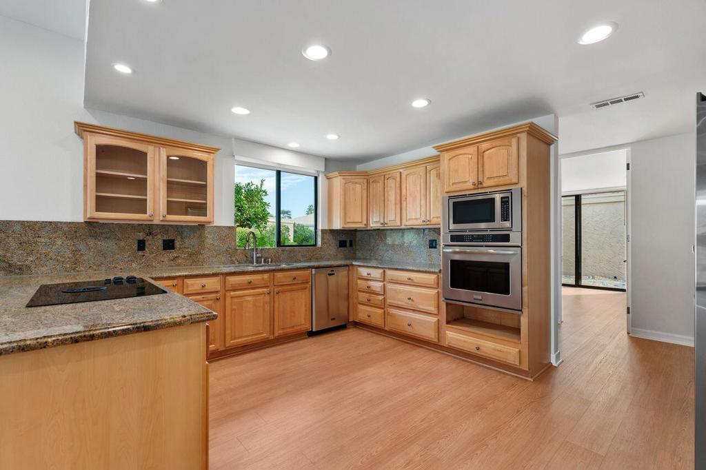 MLS #219137070DA image #5