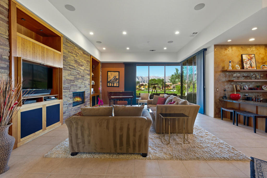 MLS #219137074DA image #19