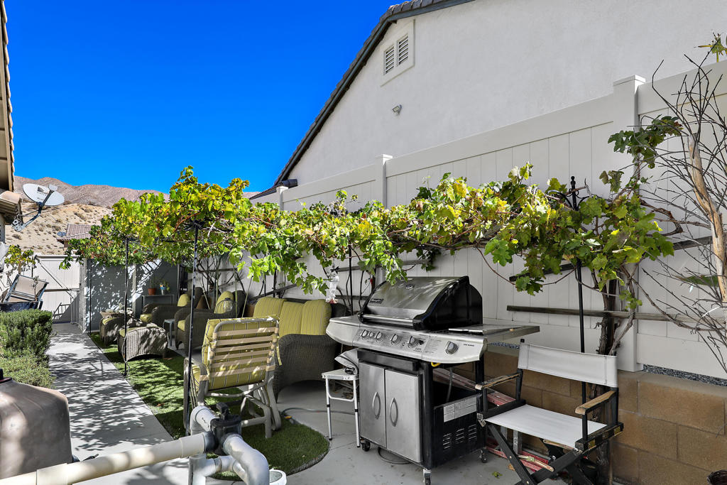 MLS #219137081PS image #32