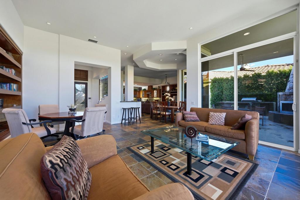 MLS #219137085DA image #16