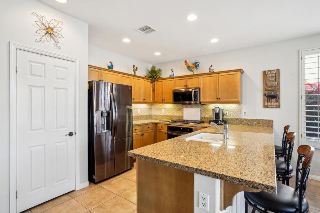 MLS #219137092DA image #14