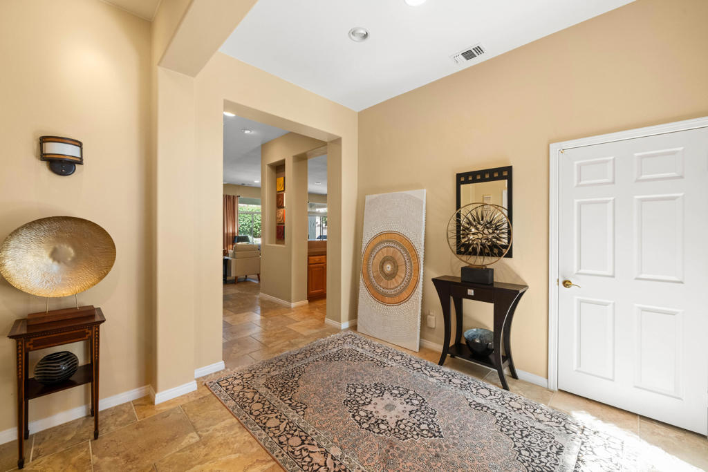 MLS #219137132DA image #5